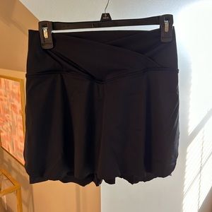 HALARA Everyday Cloudful™ Crossover Black Tennis Skirt - Women’s Small